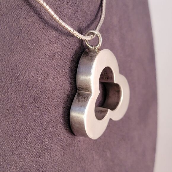 Sterling Modernist 3D Trefoil Pendant with Omega Chain - Picture 5 of 10